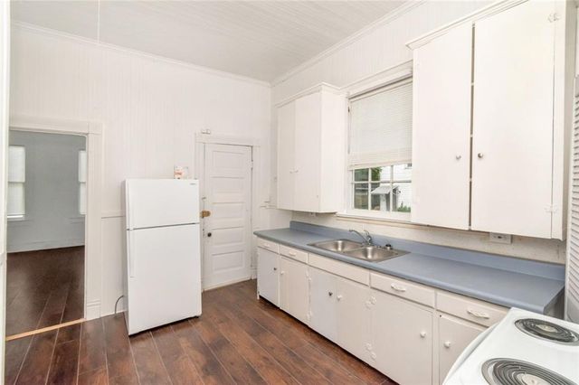 10 Reed Avenue S, Mobile, AL 36604