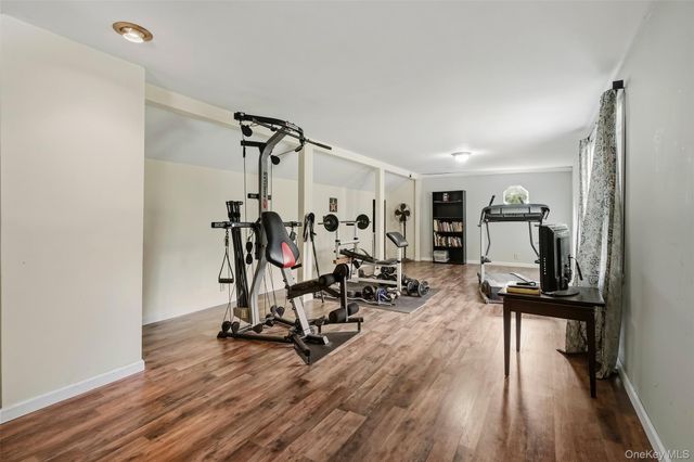 929 Freedom Plains Road, Poughkeepsie, NY 12603