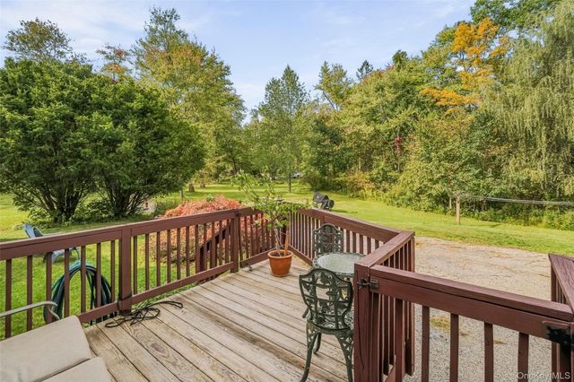 929 Freedom Plains Road, Poughkeepsie, NY 12603