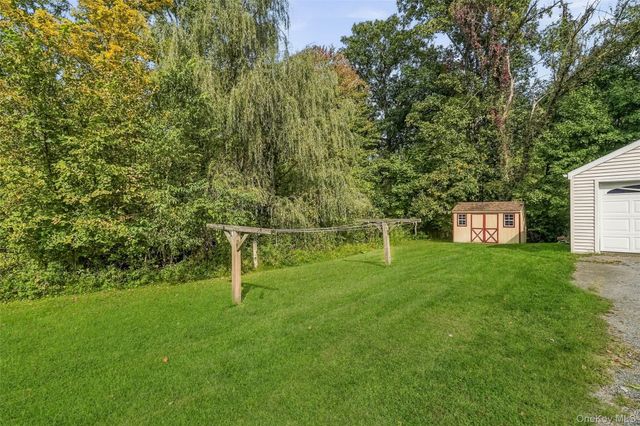 929 Freedom Plains Road, Poughkeepsie, NY 12603
