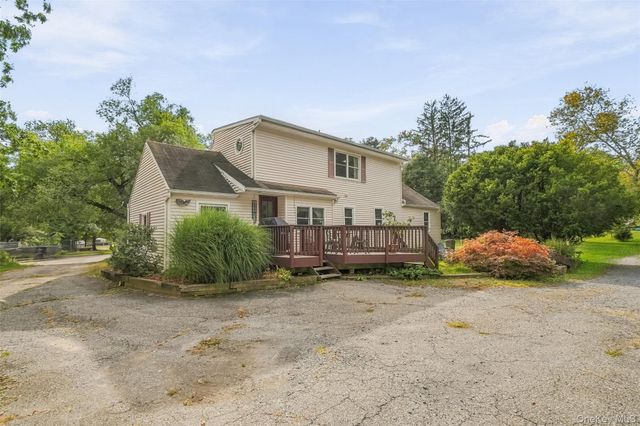 929 Freedom Plains Road, Poughkeepsie, NY 12603