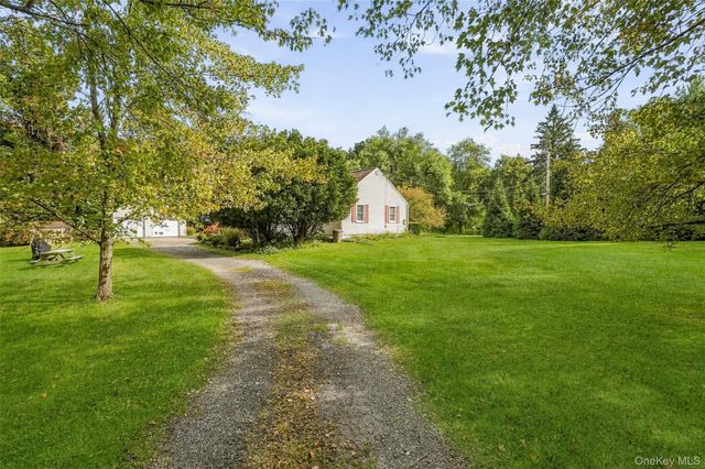 929 Freedom Plains Road, Poughkeepsie, NY 12603