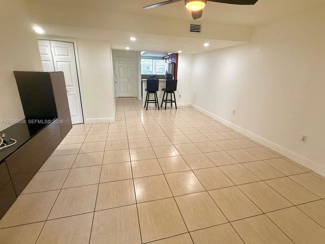 1910 SW 17th Ave 4, Miami, FL 33145