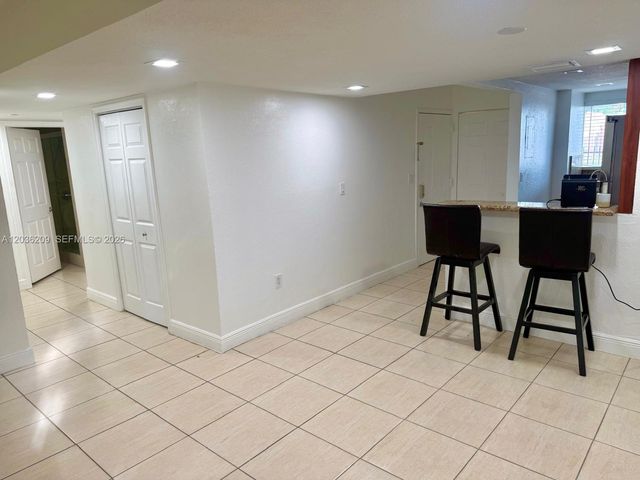 1910 SW 17th Ave 4, Miami, FL 33145