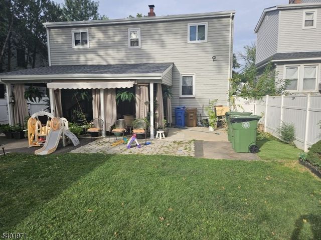 2611 N Wood Ave, Linden City, NJ 07036