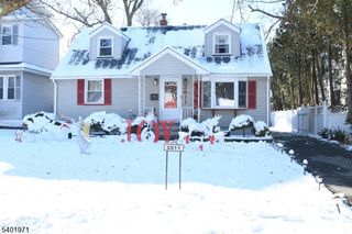 2611 N Wood Ave, Linden City, NJ 07036