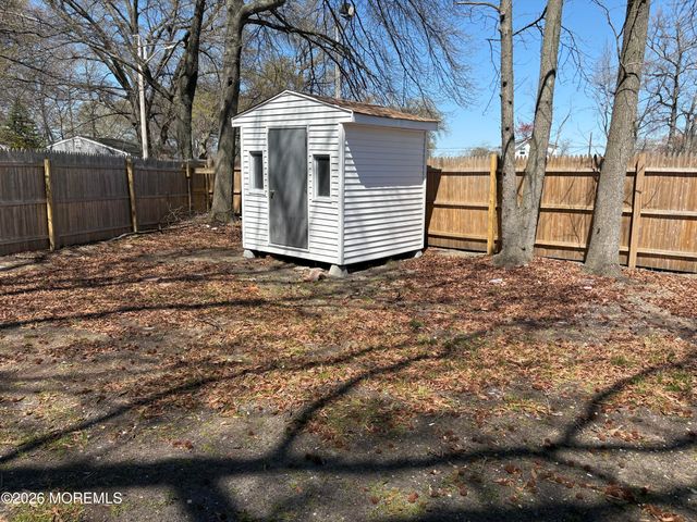 431 S Laurel Avenue, Hazlet, NJ 07734