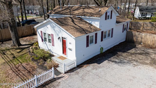 431 S Laurel Avenue, Hazlet, NJ 07734