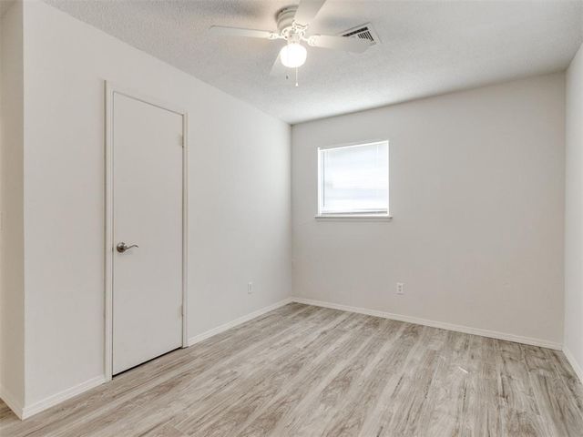 637 Lotus Avenue, Oklahoma City, OK 73130