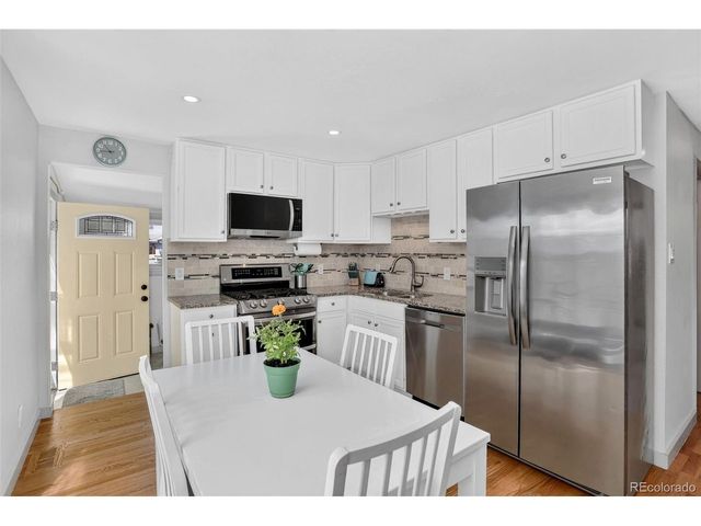901 S Locust St, Denver, CO 80224