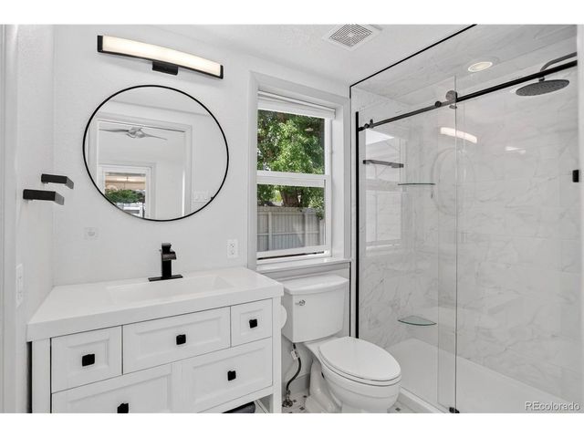 901 S Locust St, Denver, CO 80224