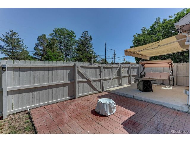 901 S Locust St, Denver, CO 80224