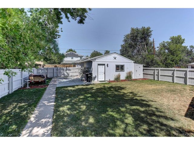 901 S Locust St, Denver, CO 80224