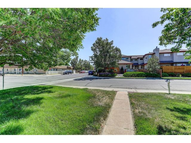 901 S Locust St, Denver, CO 80224