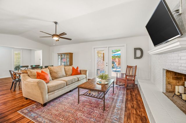 1309 Cliff Drive, Graham, TX 76450