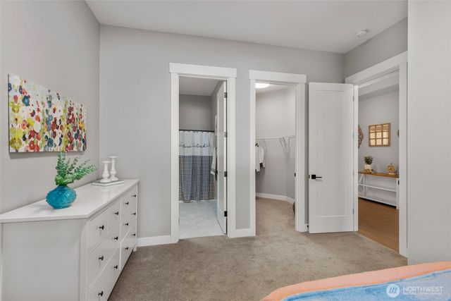 930 SW J H Road, Port Orchard, WA 98367