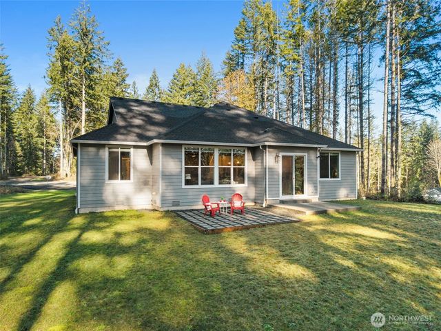 930 SW J H Road, Port Orchard, WA 98367