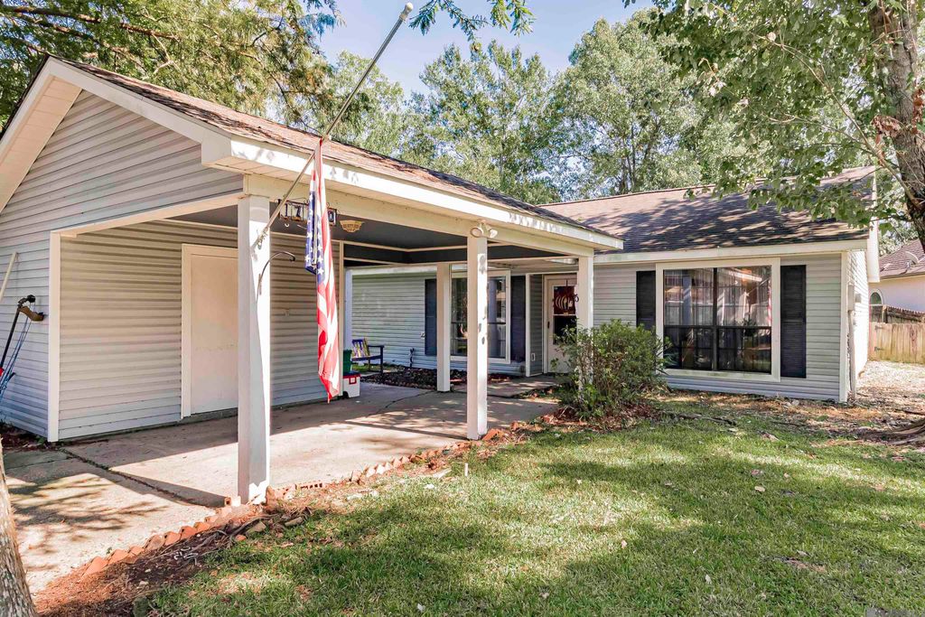 17120 Willow Oak Aly, Prairieville, LA 70769