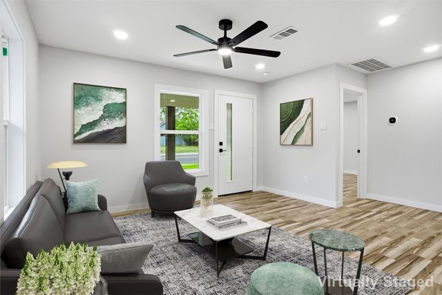 317 S Walker Street, Mesquite, TX 75149