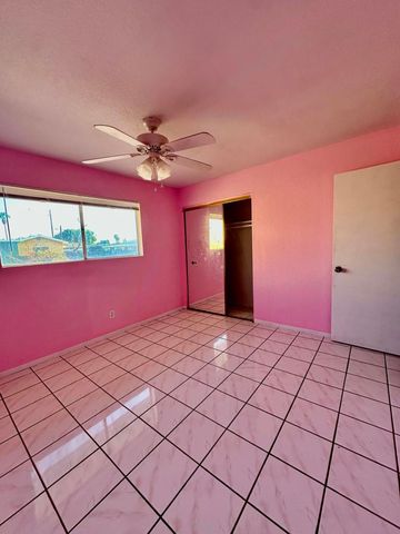 610 E Chanslor Way, Blythe, CA 92225