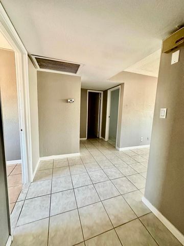 610 E Chanslor Way, Blythe, CA 92225