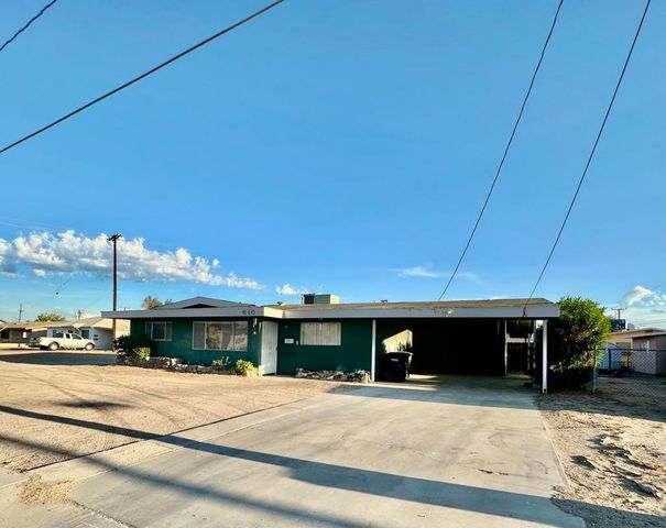 610 E Chanslor Way, Blythe, CA 92225