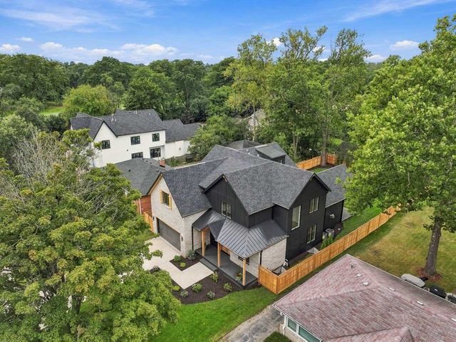 810 Clover Court, Glenview, IL 60025