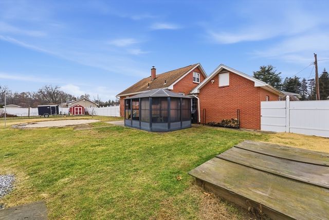 25 Dale Street, Ludlow, MA 01056