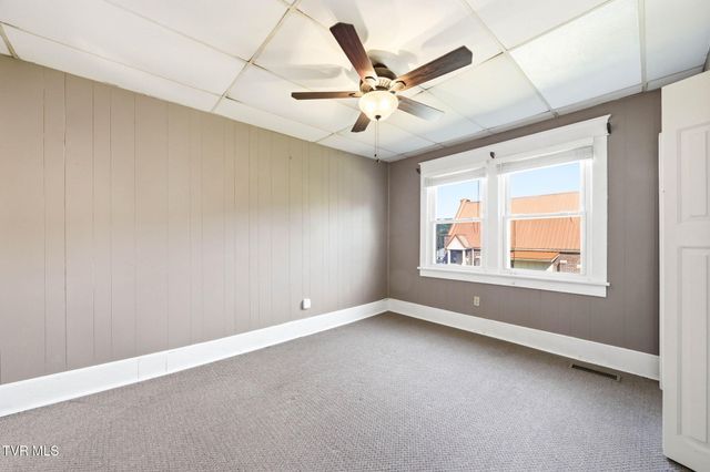 310 Pine Street, Erwin, TN 37650