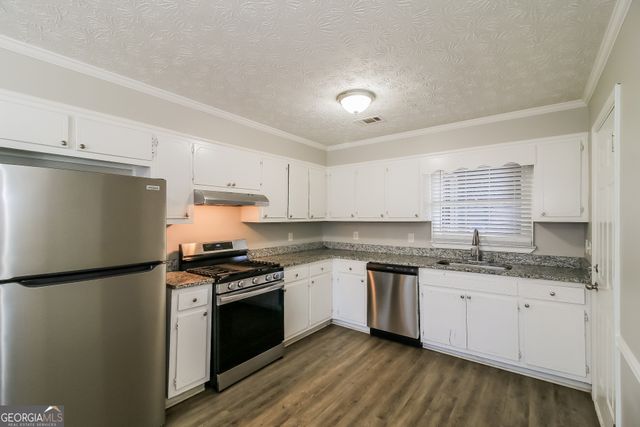 6570 Deshon Circle, Lithonia, GA 30058