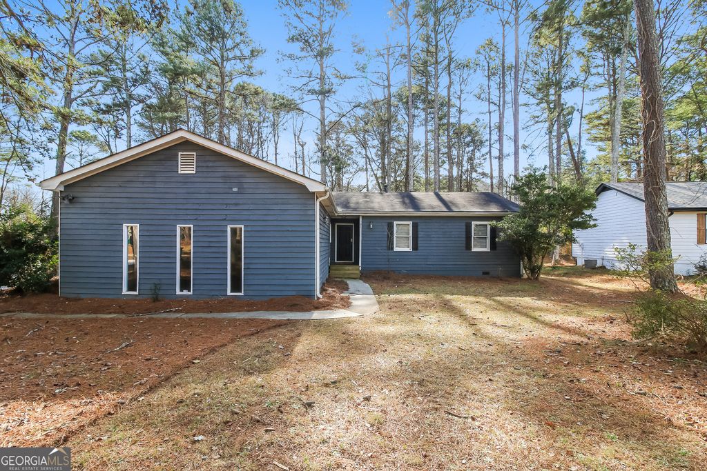 6570 Deshon Circle, Lithonia, GA 30058