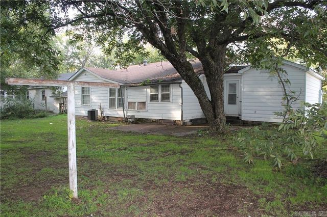 604 E 5, Russellville, AR 72801