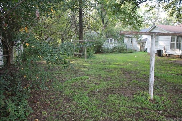 604 E 5, Russellville, AR 72801