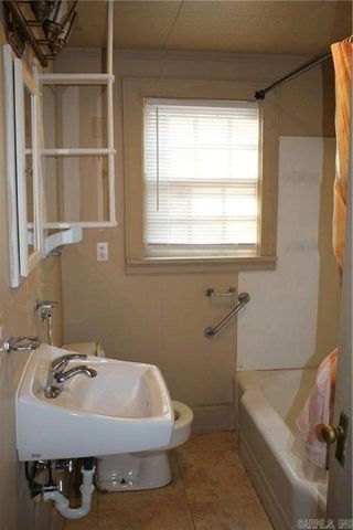 604 E 5, Russellville, AR 72801