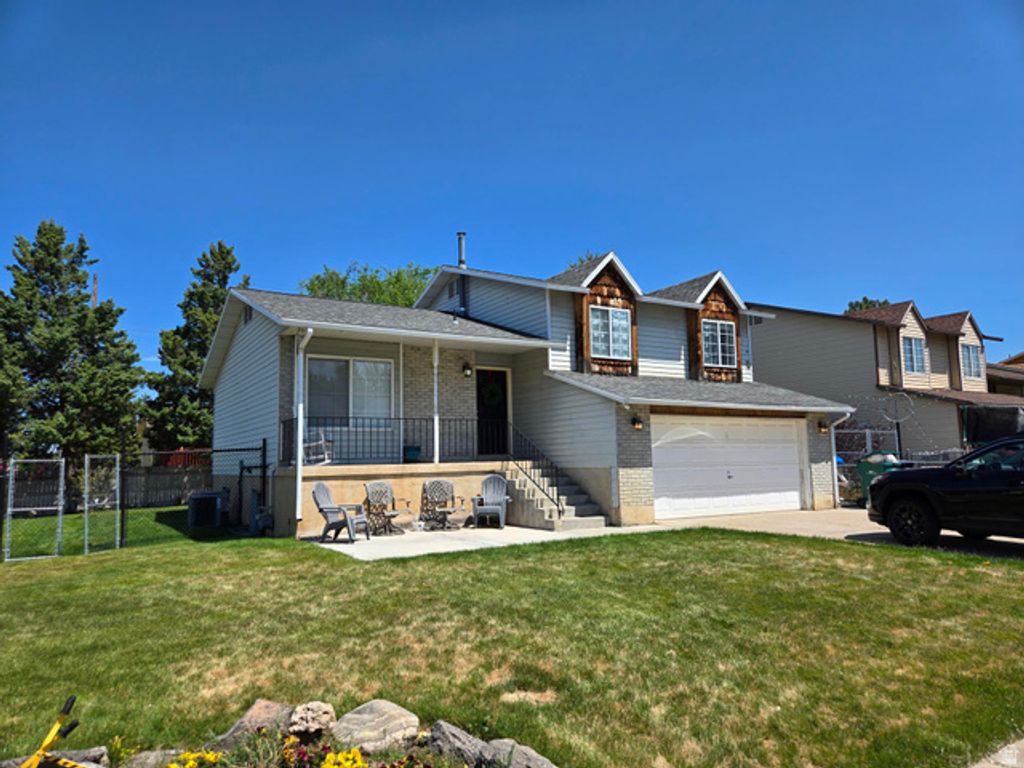 2994 W 5750 S, Roy, UT 84067