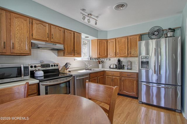 5 Berkeley Street A, Whiting, NJ 08759