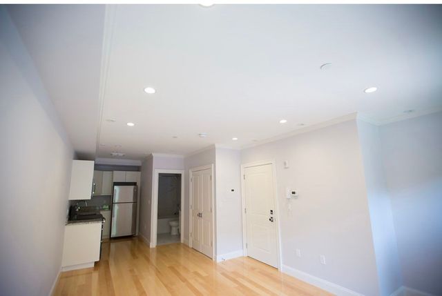 296 Beacon 3, Boston, MA 02116