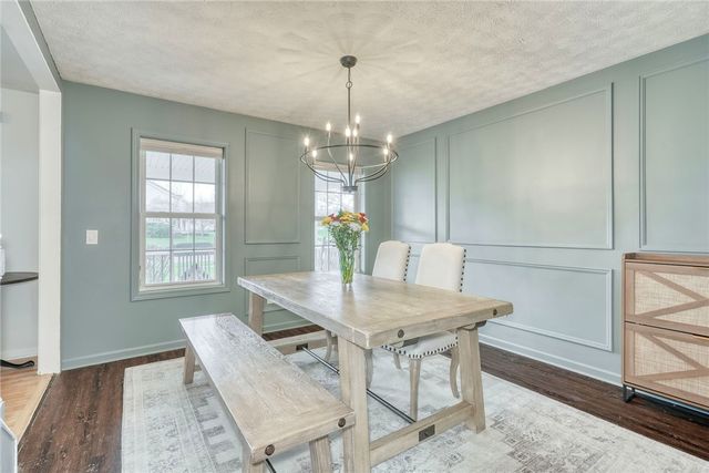 6430 Sunray Crest Dr, Victor, NY 14564