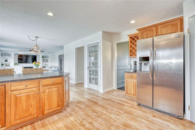 6430 Sunray Crest Dr, Victor, NY 14564