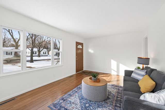 3533 Wyoming Avenue S, Saint Louis Park, MN 55426