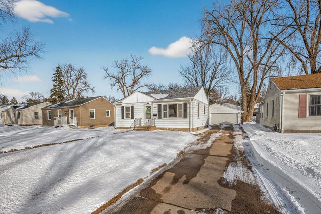 3533 Wyoming Avenue S, Saint Louis Park, MN 55426