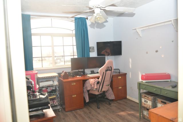 932 N 1250 ST, Tooele, UT 84074