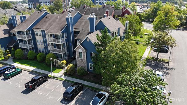 96 Longfield Court, East Brunswick, NJ 08816