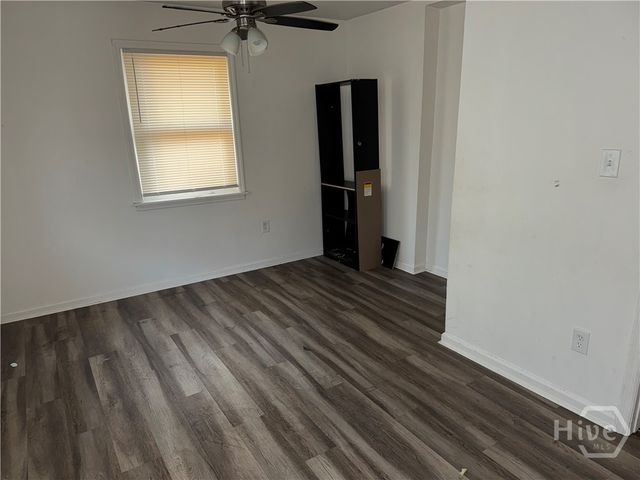 910 Staley Avenue, Savannah, GA 31405