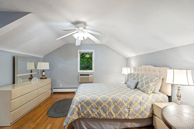 12 Chester Drive, Great Neck, NY 11021