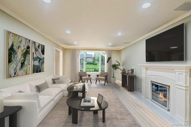 12 Chester Drive, Great Neck, NY 11021