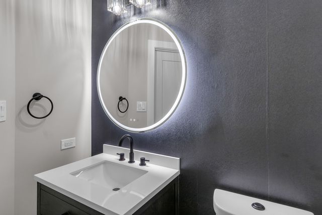 25653 S Bridle Path, Channahon, IL 60410