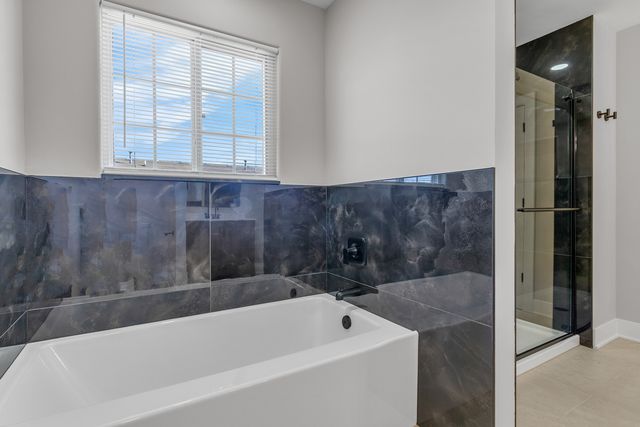 25653 S Bridle Path, Channahon, IL 60410