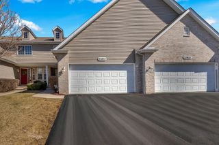 25653 S Bridle Path, Channahon, IL 60410