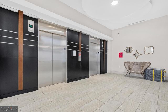 3600 S GLEBE RD #215W, Arlington, VA 22202